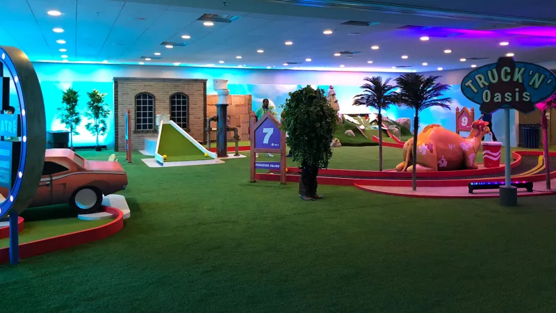We Played 9 Holes Of Fortnite Minigolf At PAX West