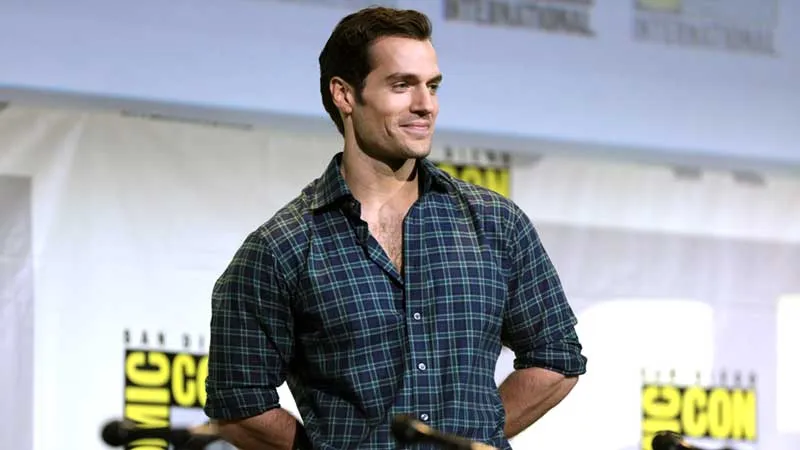Henry Cavill To Play Geralt In Netflix's The Witcher Series