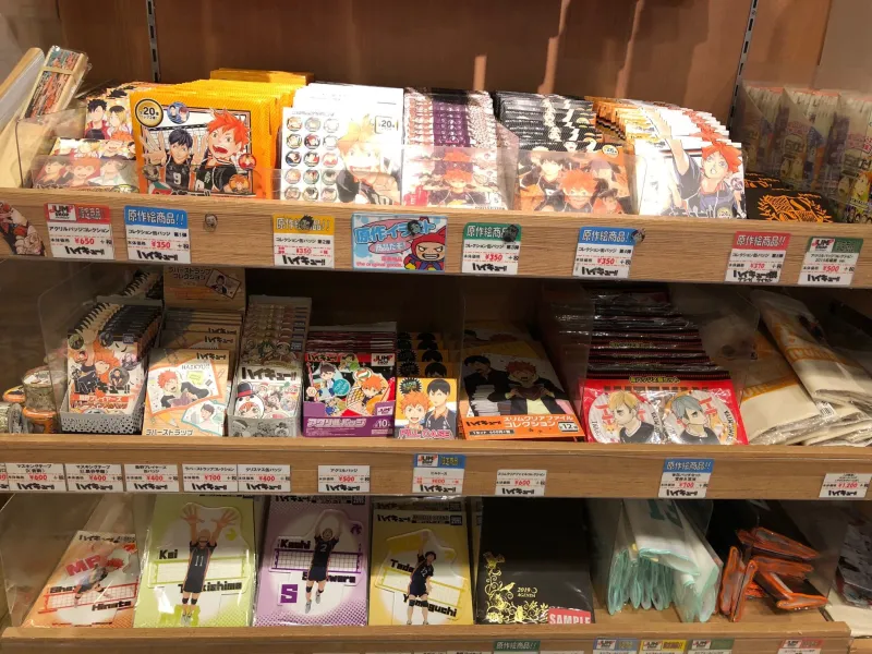 Get A Look Inside Tokyo Station's Shonen Jump Store