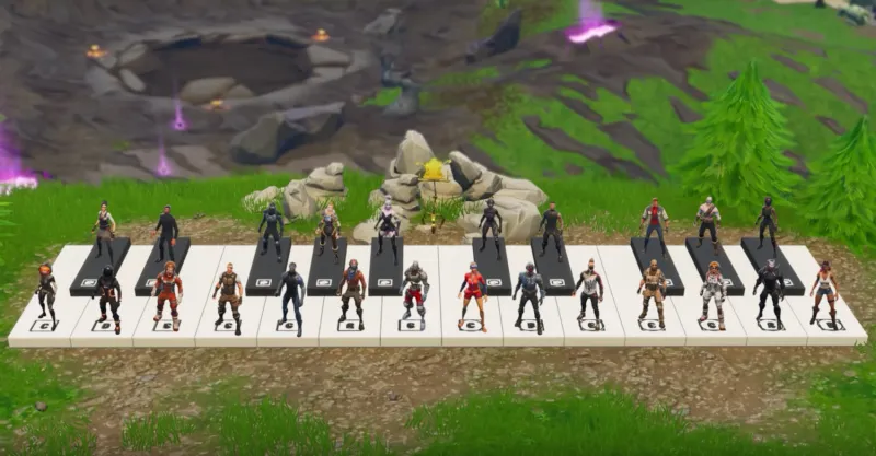 Fortnite Player Performs Popular Christmas Song With Enormous Piano 