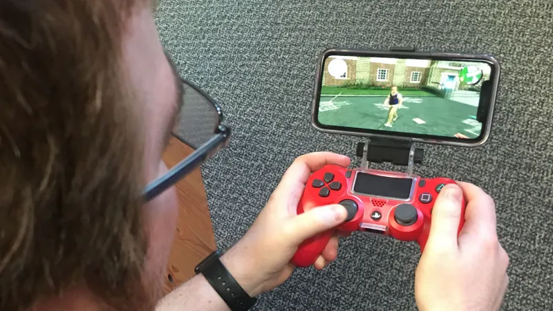 iOS 13 Might Make The iPhone A Legitimate Handheld Gaming System