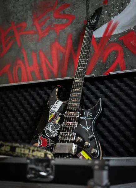 CD Projekt Employee Anniversary Gifts Include Keanu Reeves Autographed Guitar