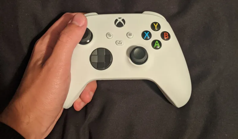 Leaked Next-Gen Xbox Controller Mentions 'Xbox Series S'