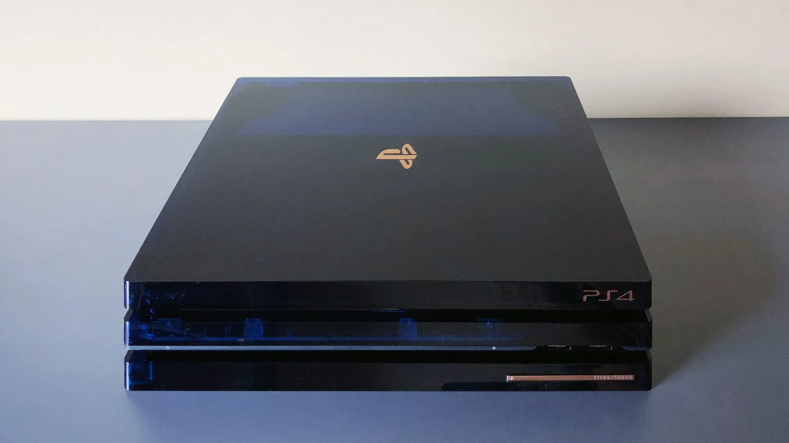 Unboxing The 500 Million Limited Edition PlayStation 4 Pro