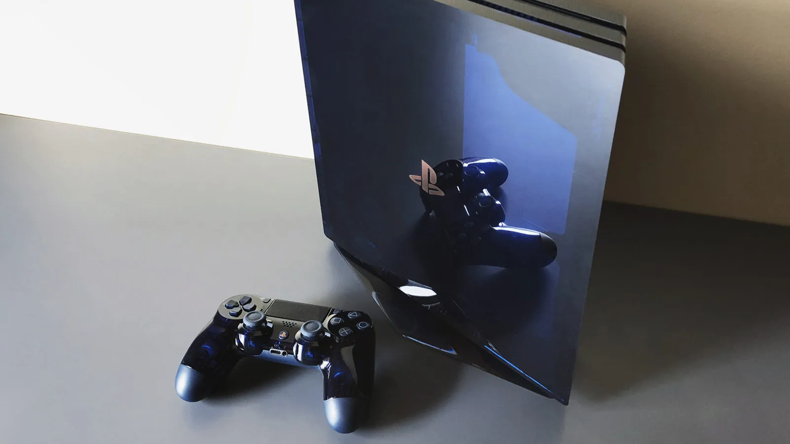 Unboxing The 500 Million Limited Edition PlayStation 4 Pro