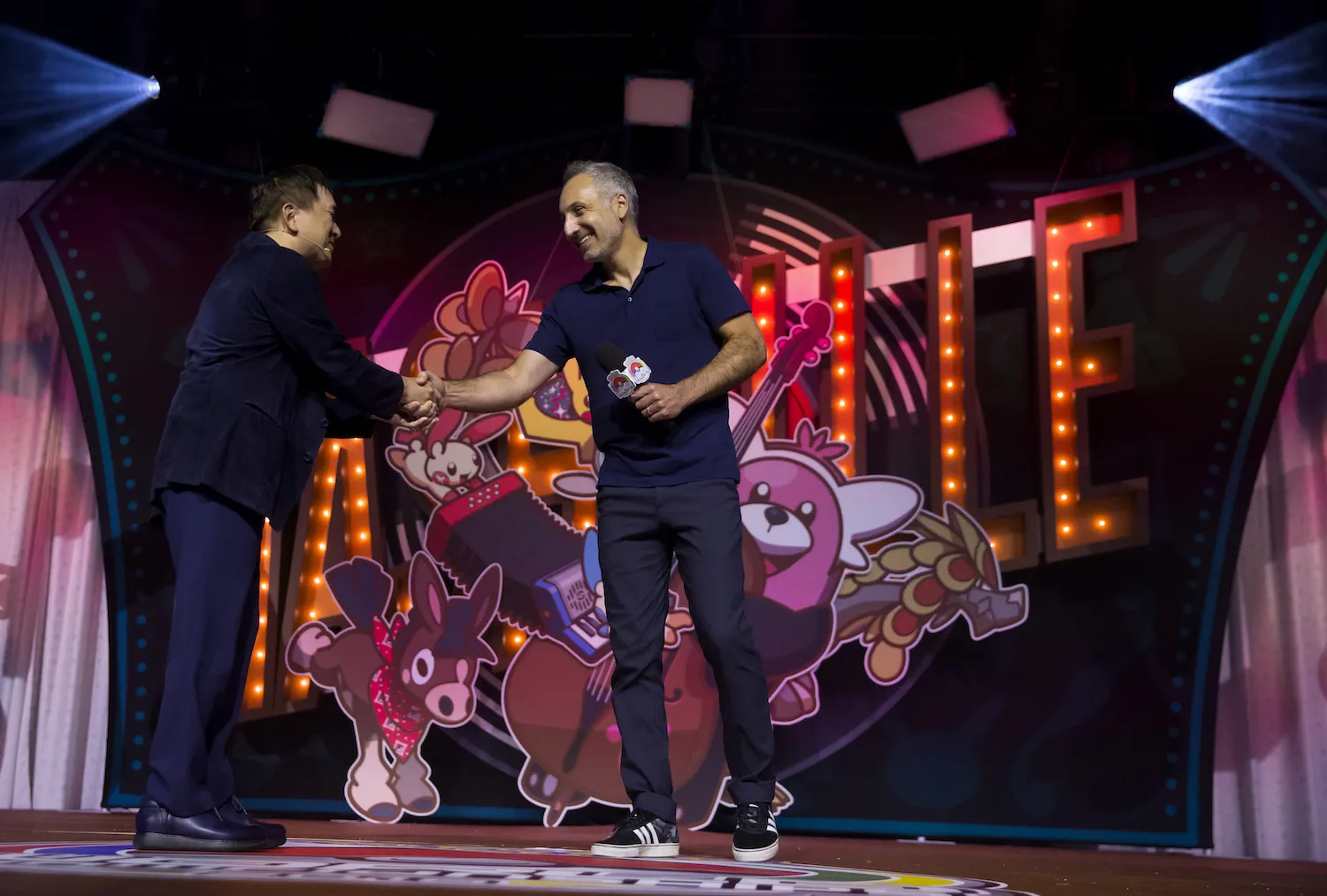 Detective Pikachu Cast And Director Reveal The Movie's Logo At The 2018 Pokémon World Championships