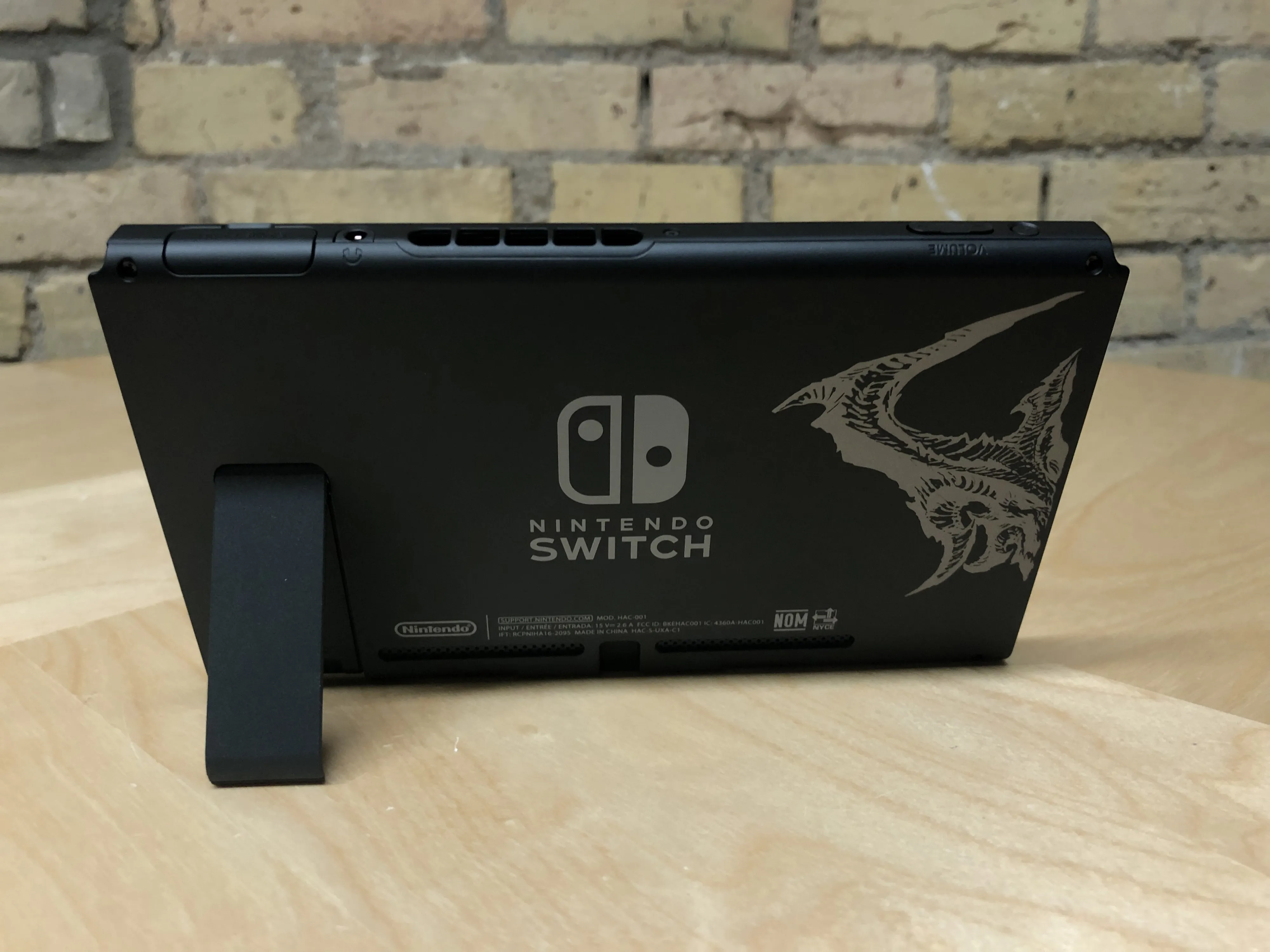 Unboxing The Nintendo Switch Diablo III Bundle