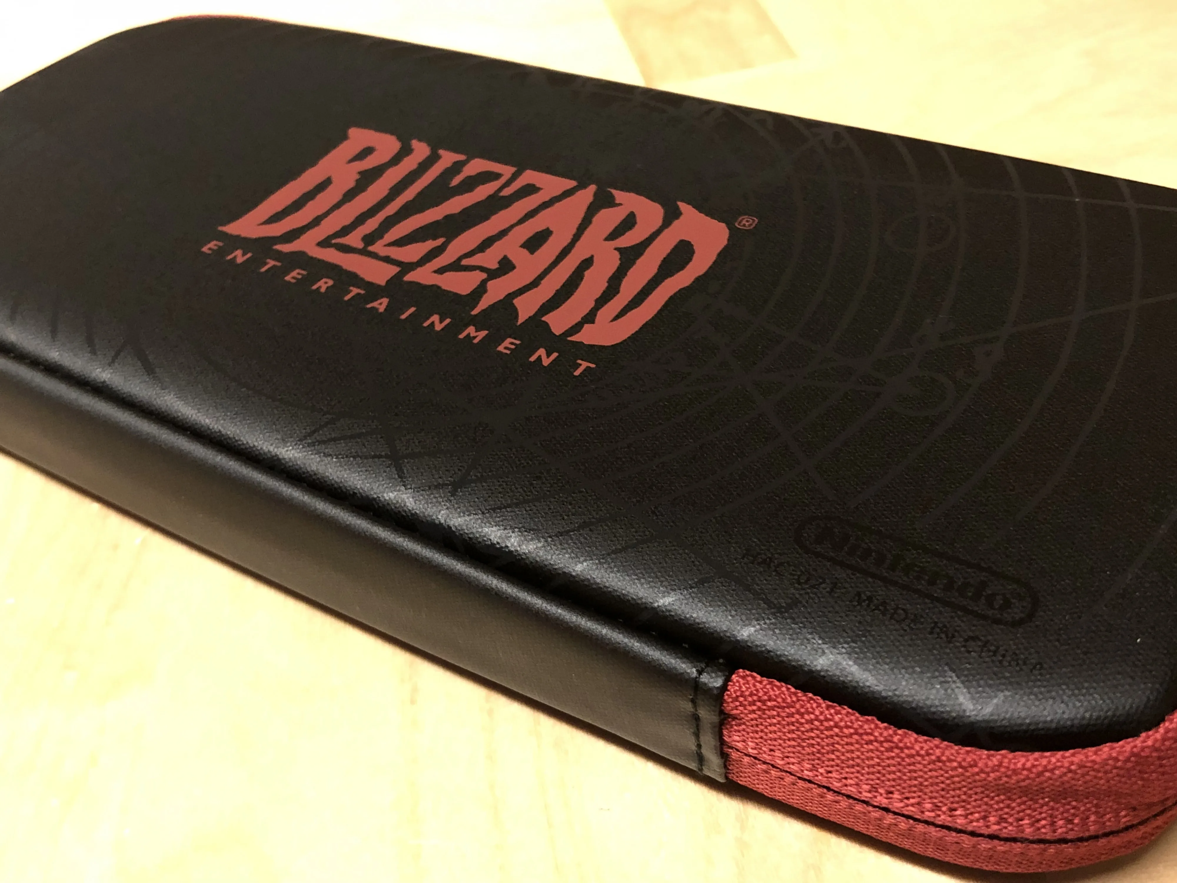 Unboxing The Nintendo Switch Diablo III Bundle