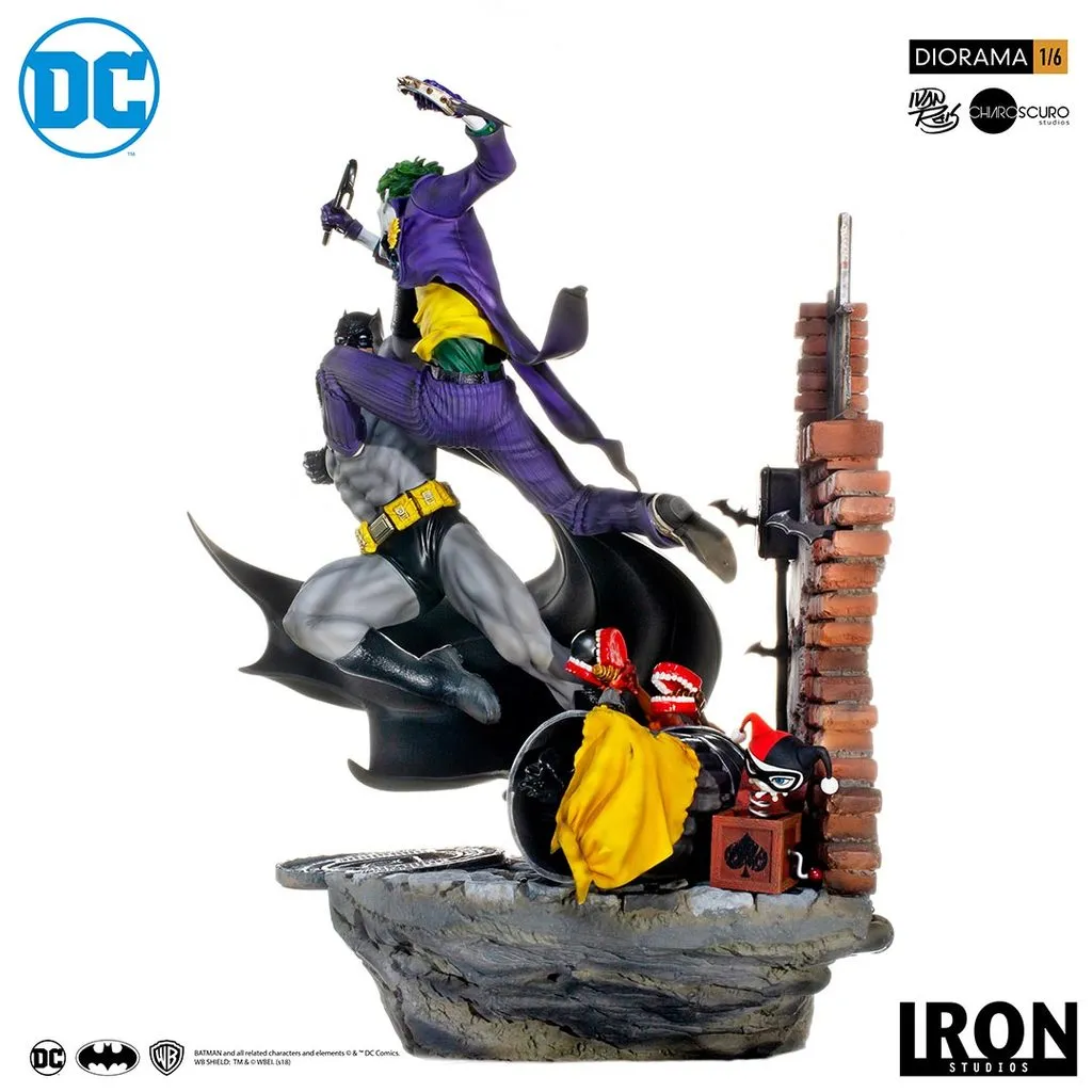 Awesome Batman Versus Joker Battle Diroama On The Way For $800