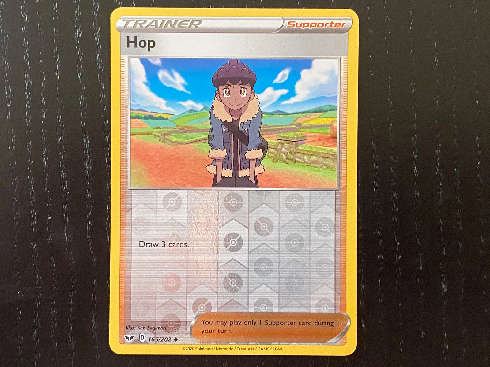The Coolest Pokémon Sword & Shield Cards We Pulled From Booster Packs