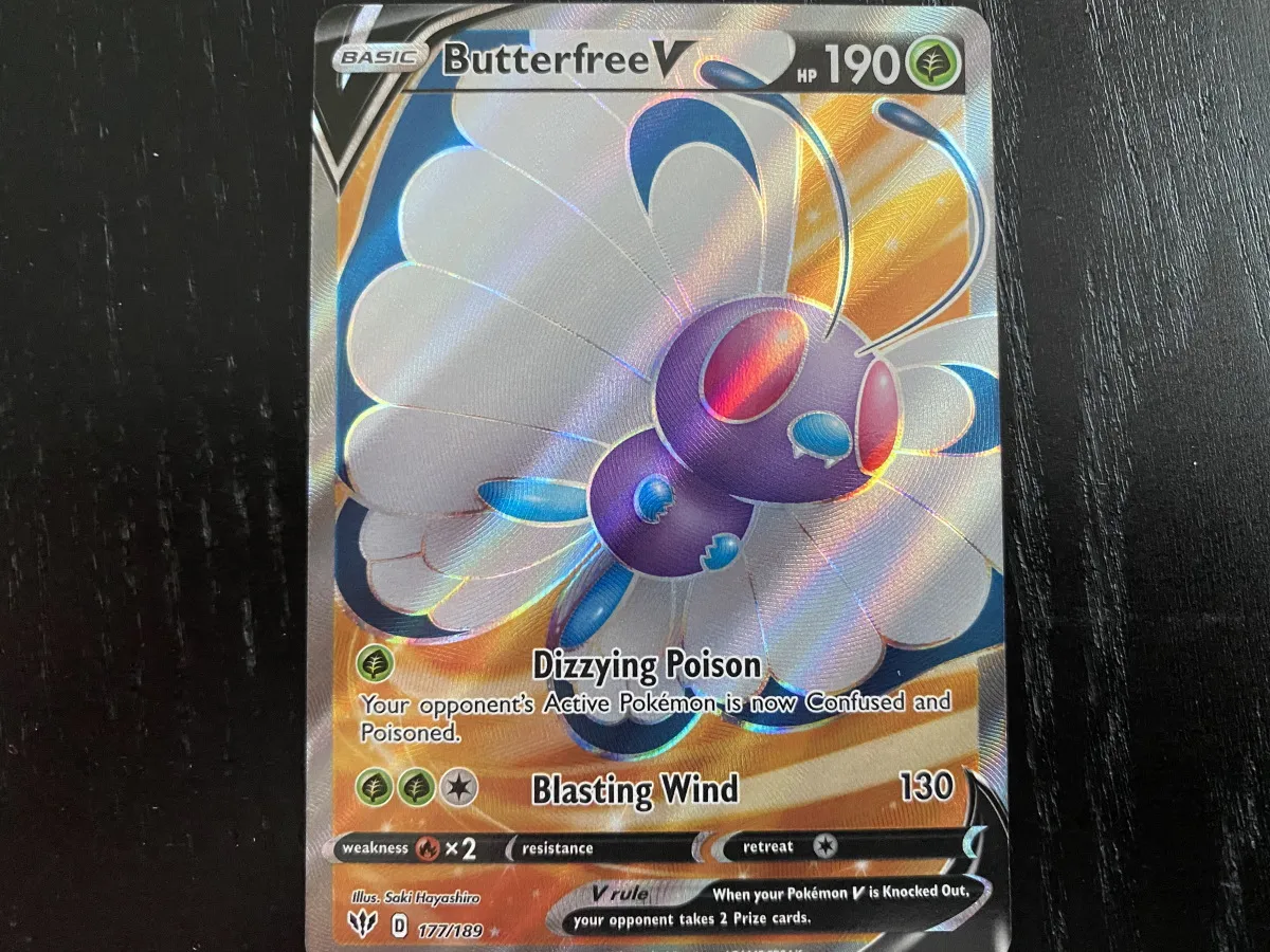 The Coolest Pokémon Sword & Shield – Darkness Ablaze Cards We Pulled From Booster Packs