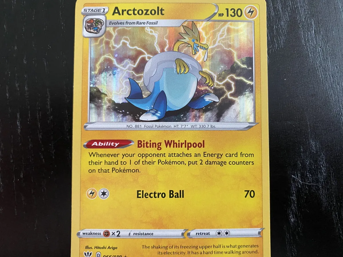 The Coolest Pokémon Sword & Shield – Darkness Ablaze Cards We Pulled From Booster Packs