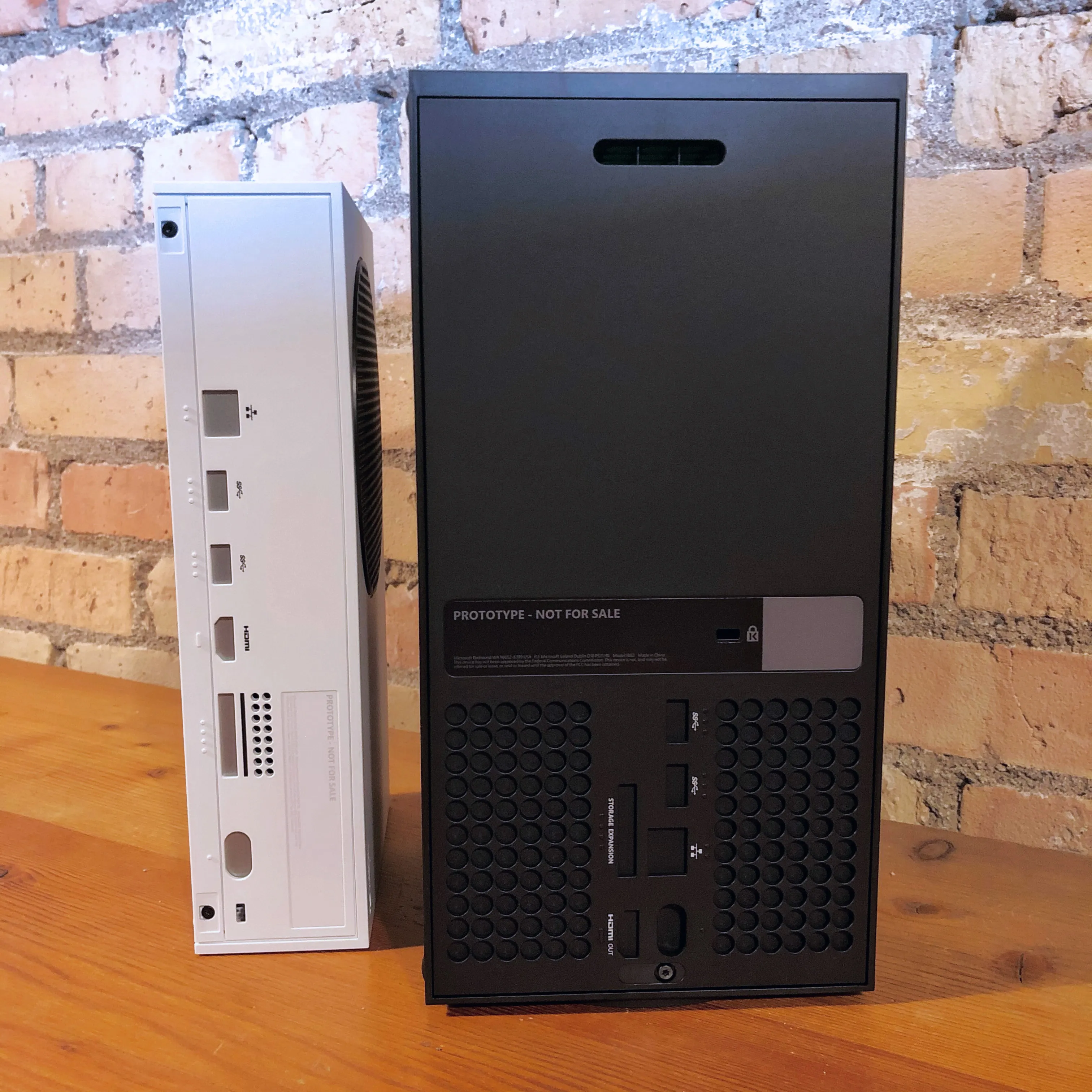 How Big Are The Xbox Series X And Xbox Series S?