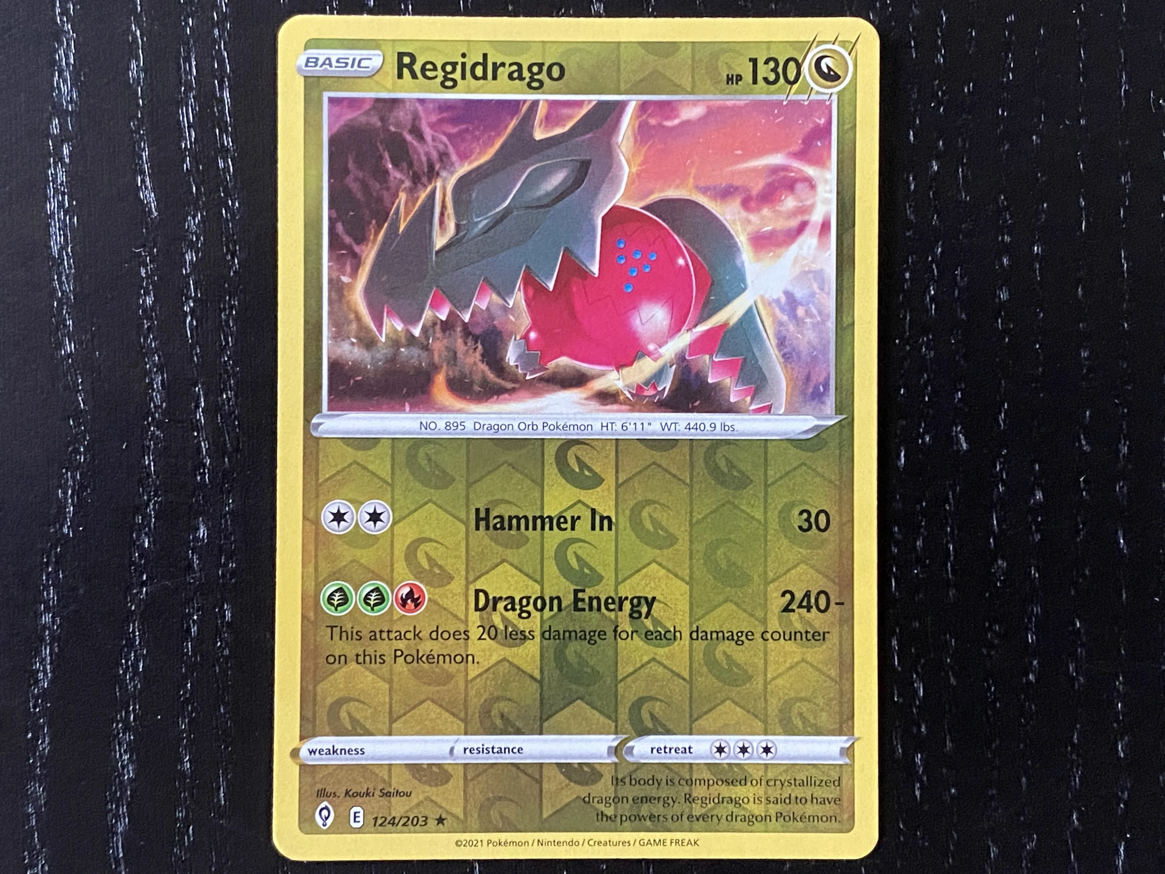 Pokémon Sword & Shield – Evolving Skies: The Coolest Cards We Pulled From Boosters Packs