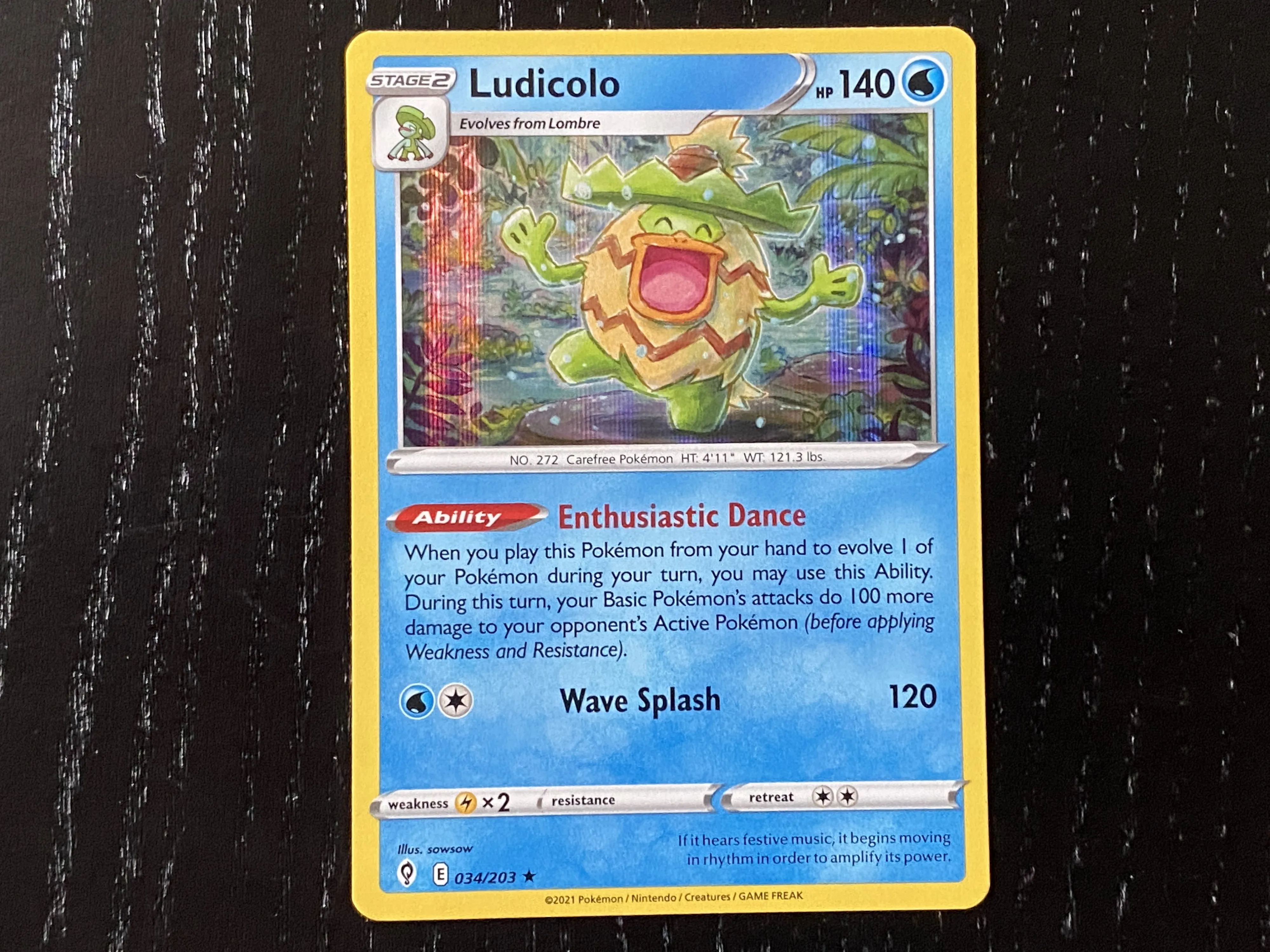 Pokémon Sword & Shield – Evolving Skies: The Coolest Cards We Pulled From Boosters Packs