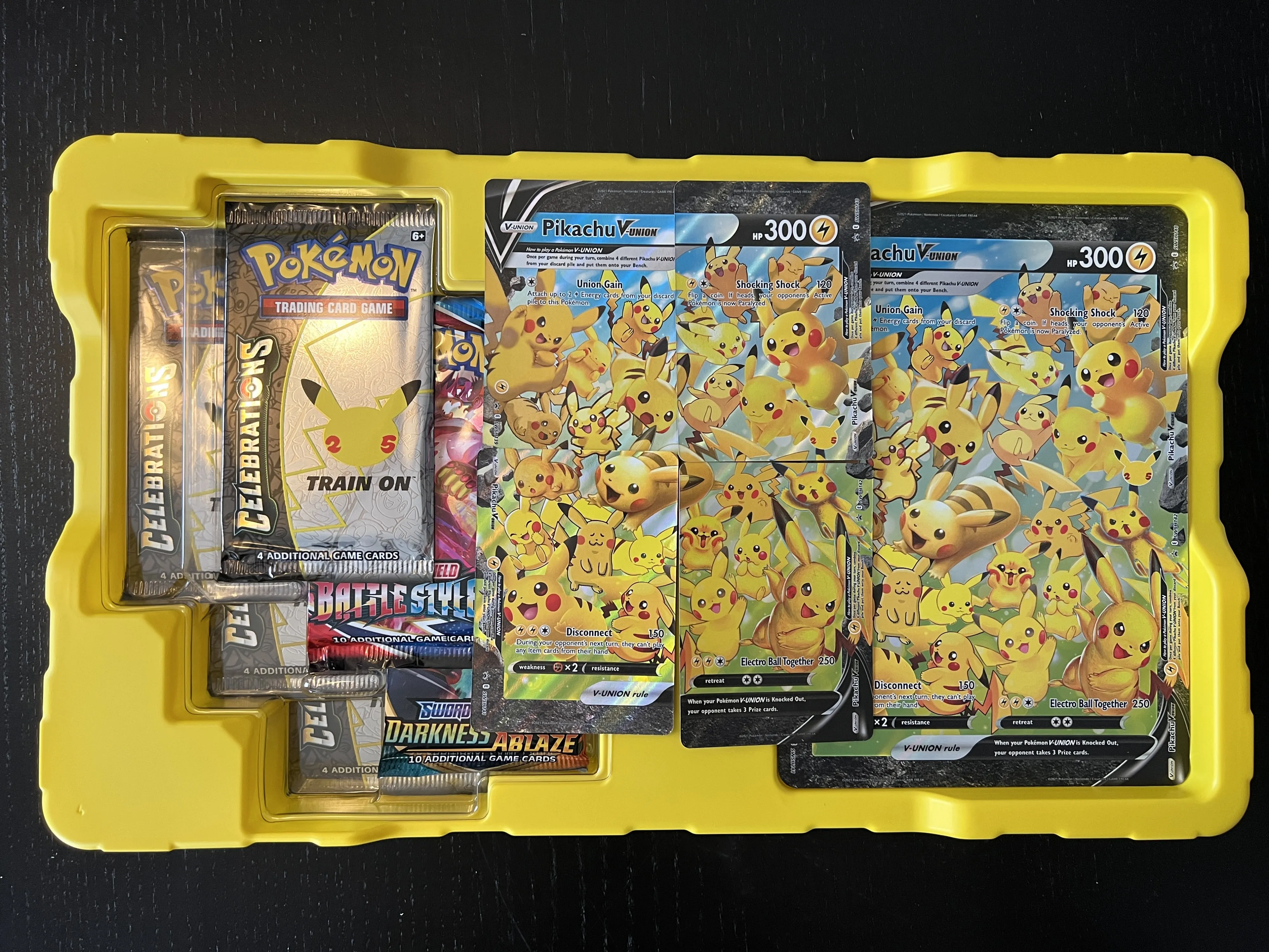 Pokémon Trading Card Game Celebrations – Unboxing And The Coolest Cards We Pulled