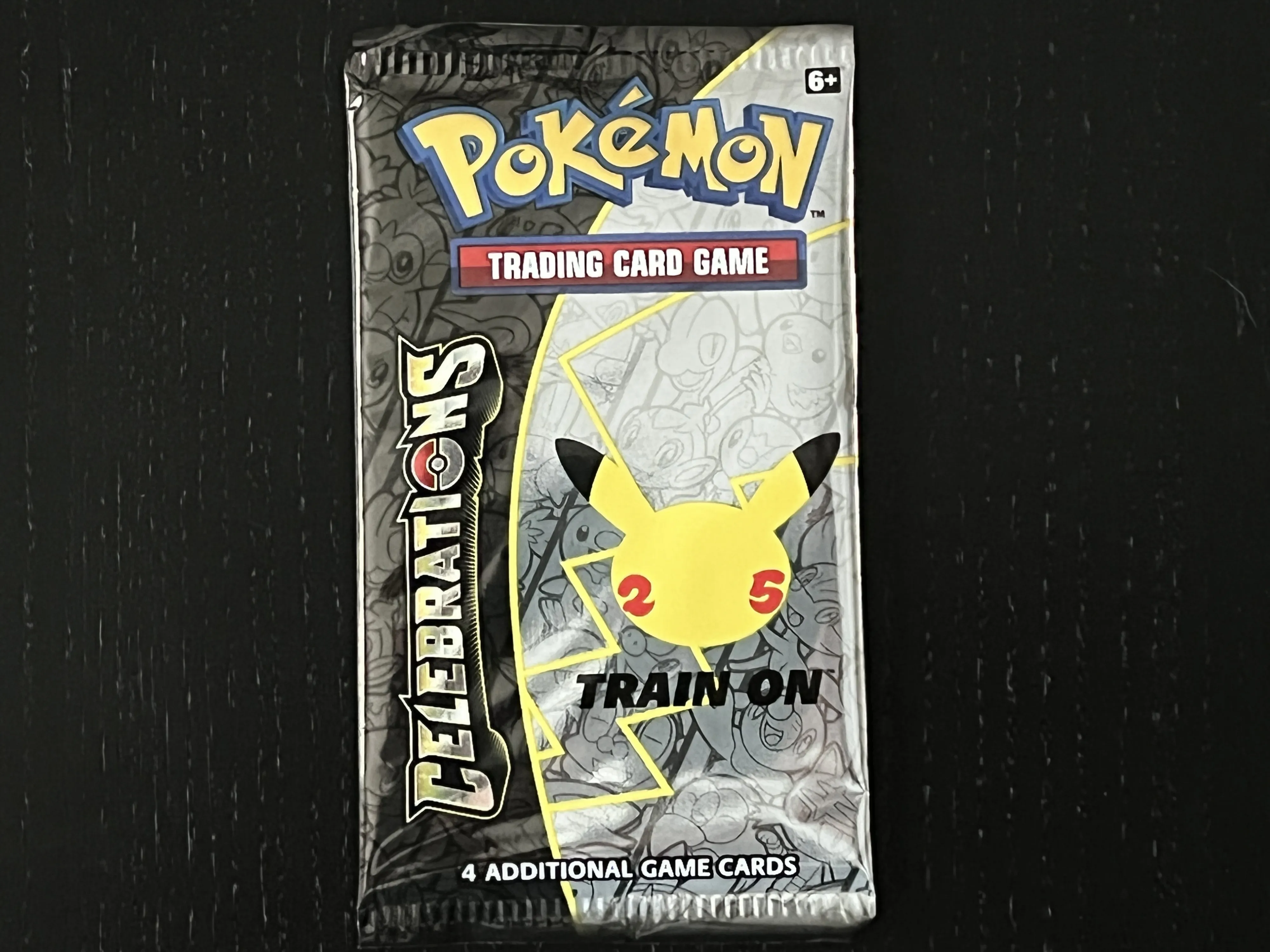 Pokémon Trading Card Game Celebrations – Unboxing And The Coolest Cards We Pulled