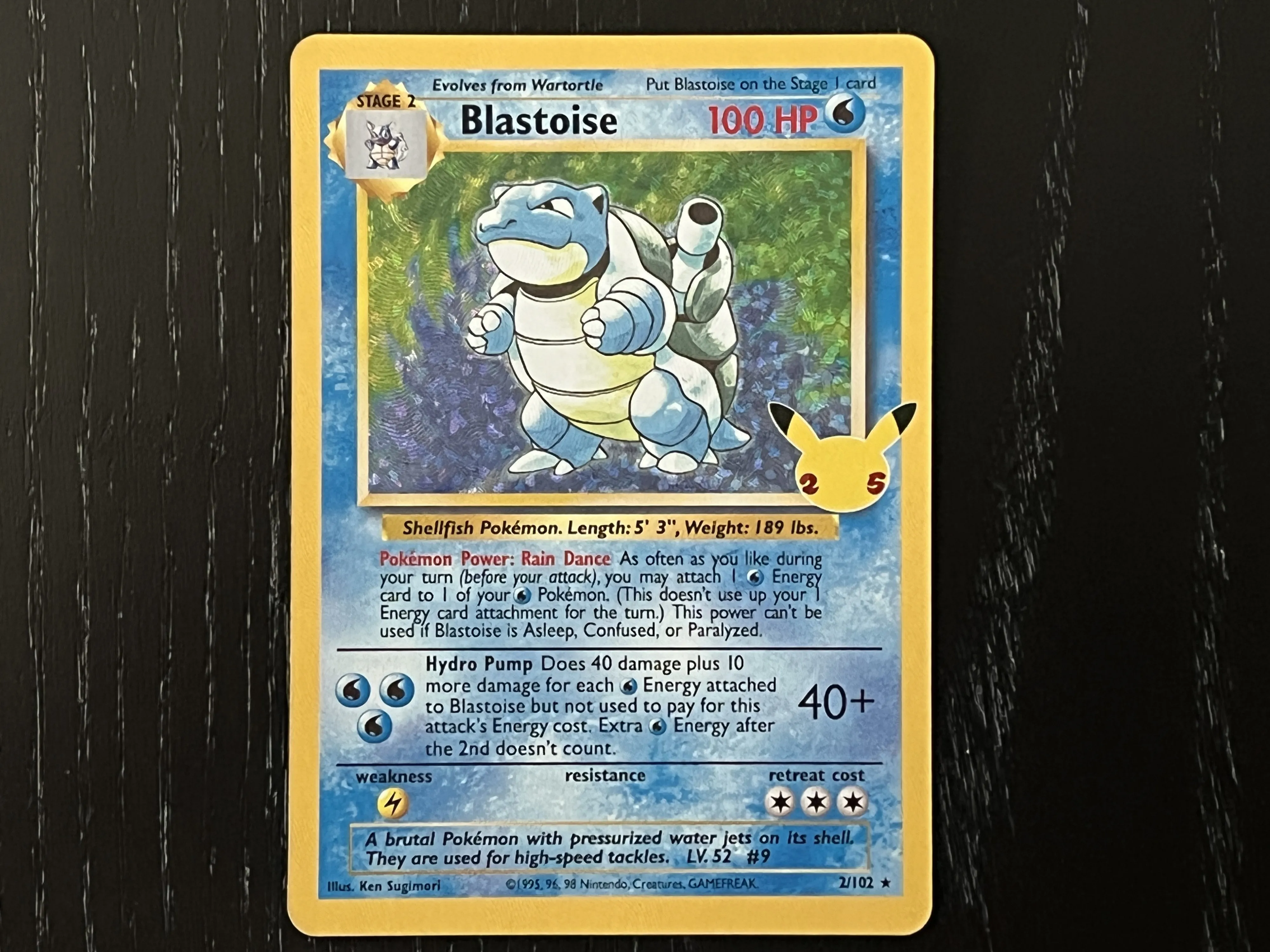 Pokémon Trading Card Game Celebrations – Unboxing And The Coolest Cards We Pulled