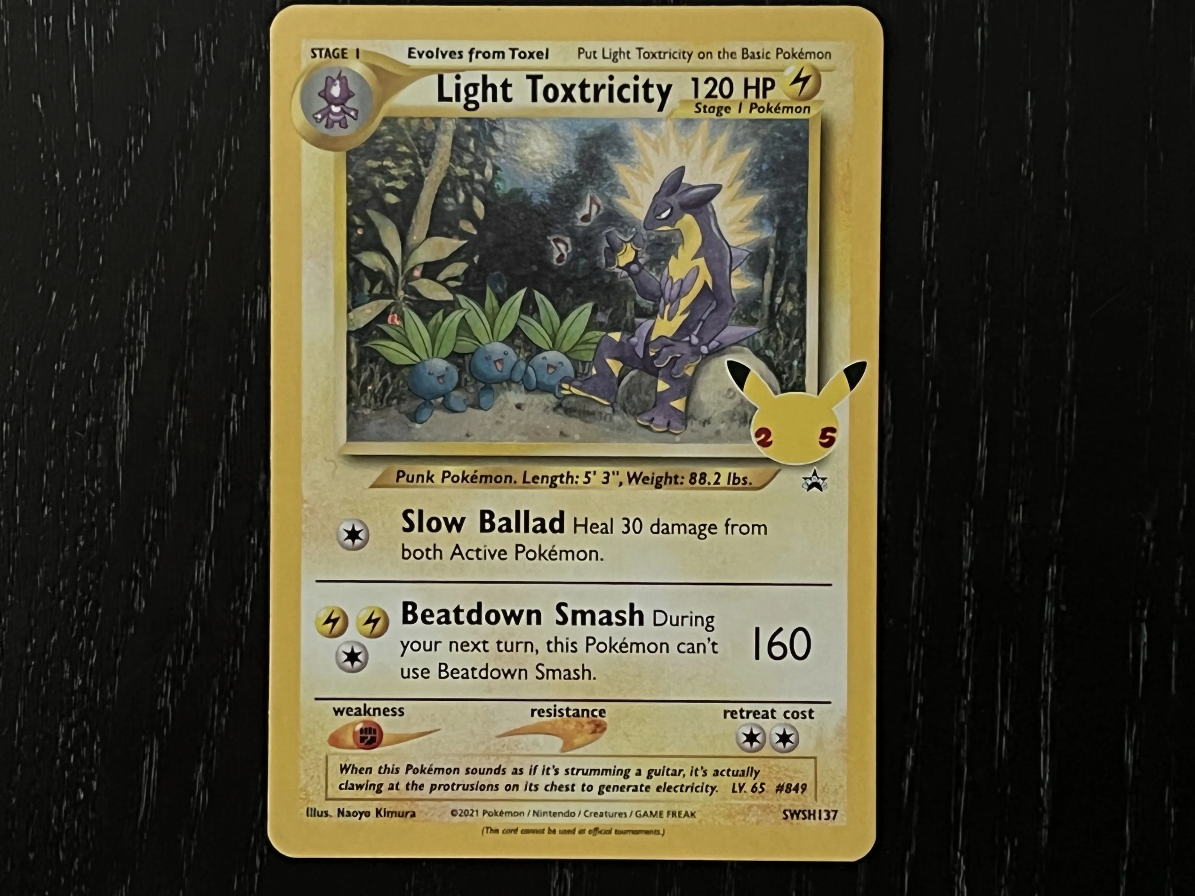 Pokémon Trading Card Game Celebrations – Unboxing And The Coolest Cards We Pulled