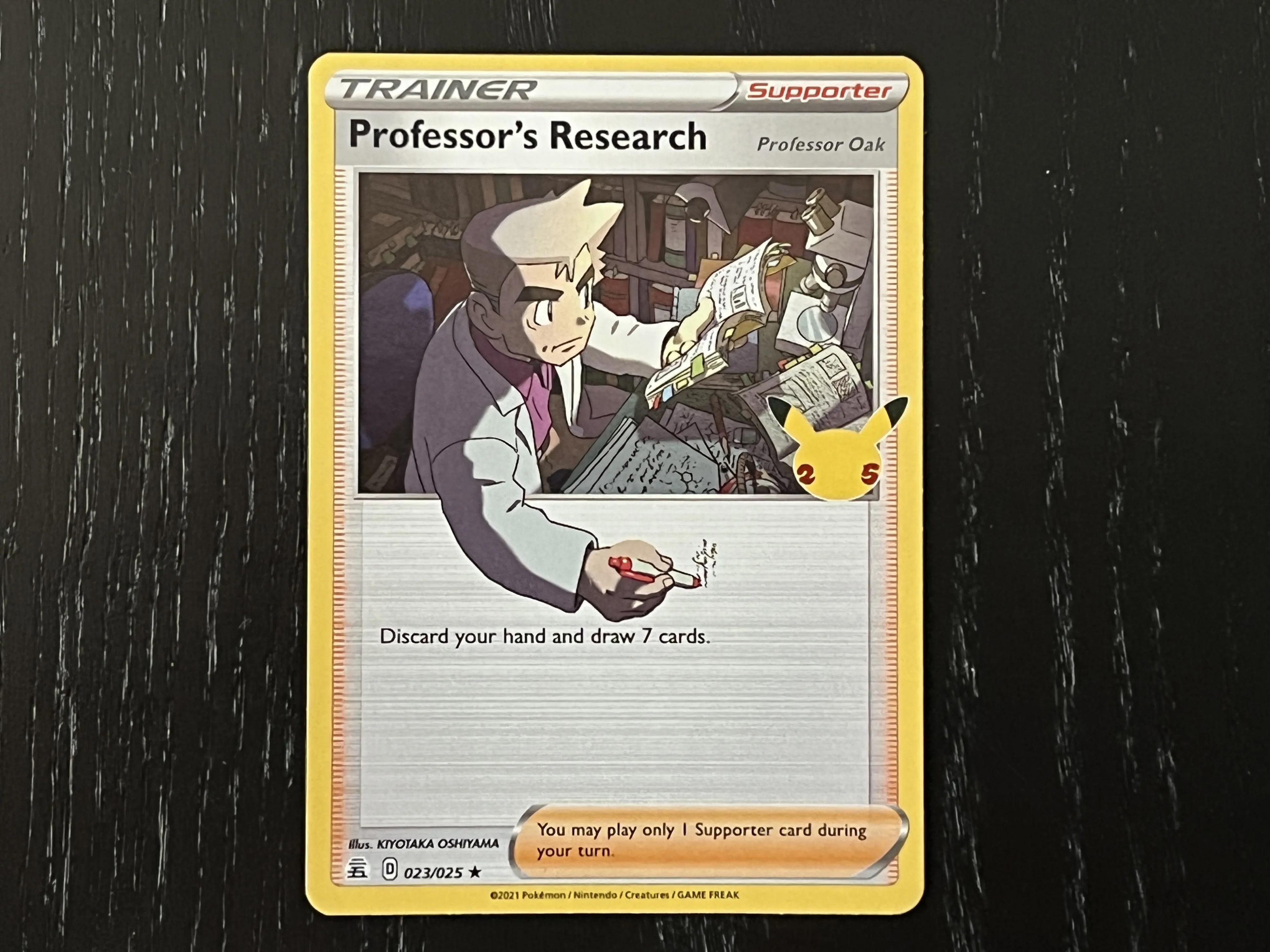 Pokémon Trading Card Game Celebrations – Unboxing And The Coolest Cards We Pulled