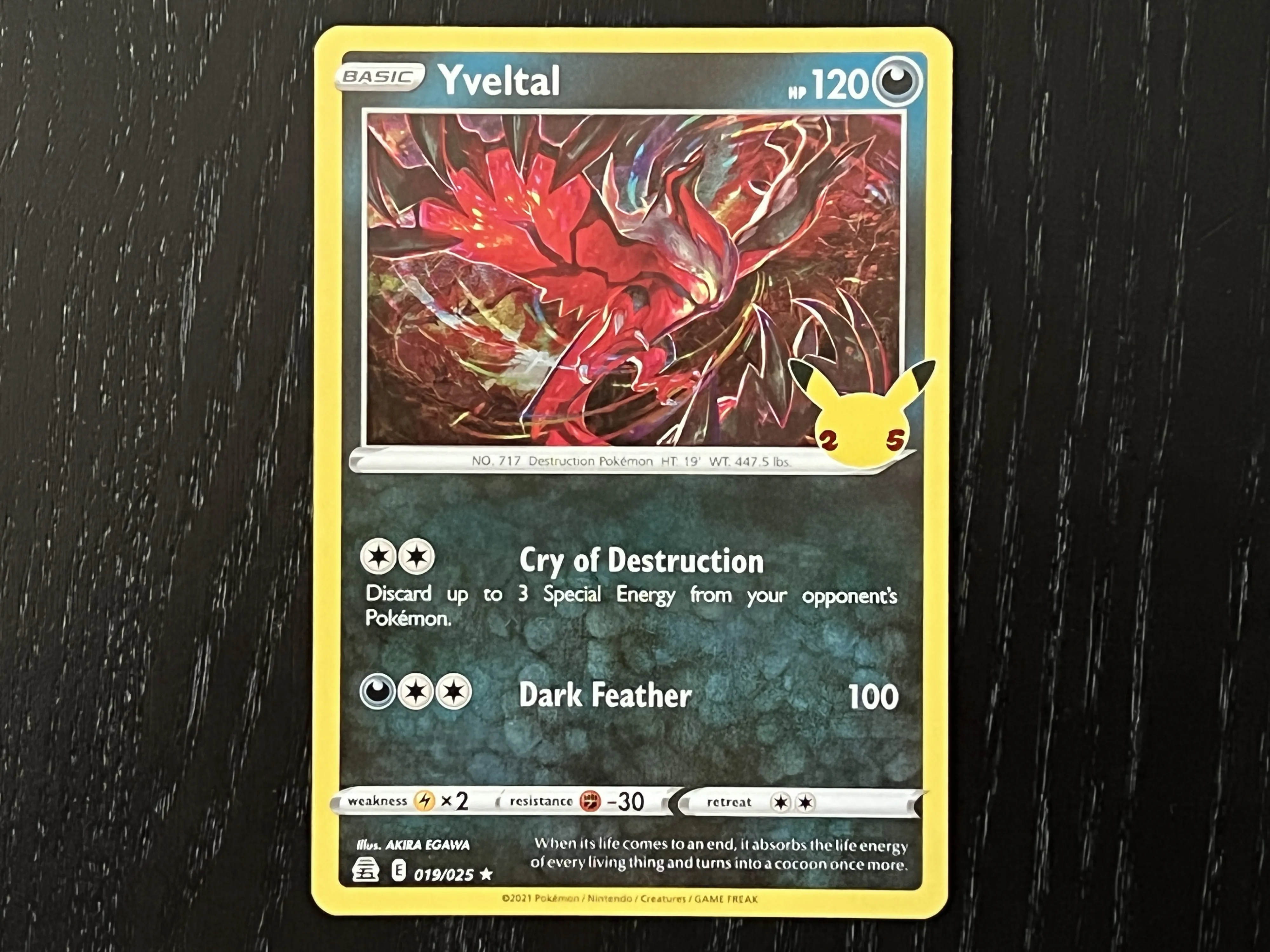 Pokémon Trading Card Game Celebrations – Unboxing And The Coolest Cards We Pulled