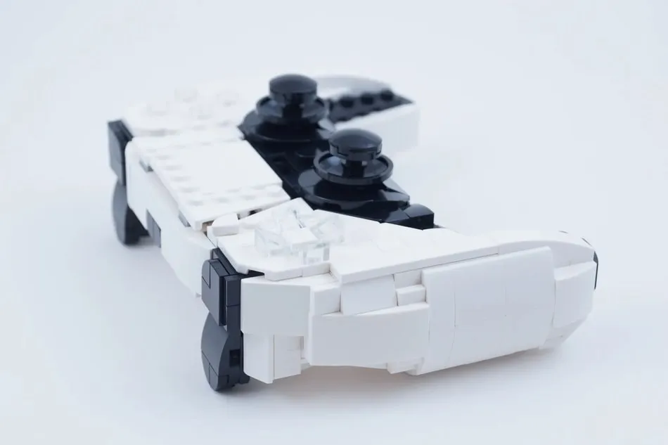 Someone Designed A Lego PlayStation 5, Xbox Series X And Our Wallets Are Ready