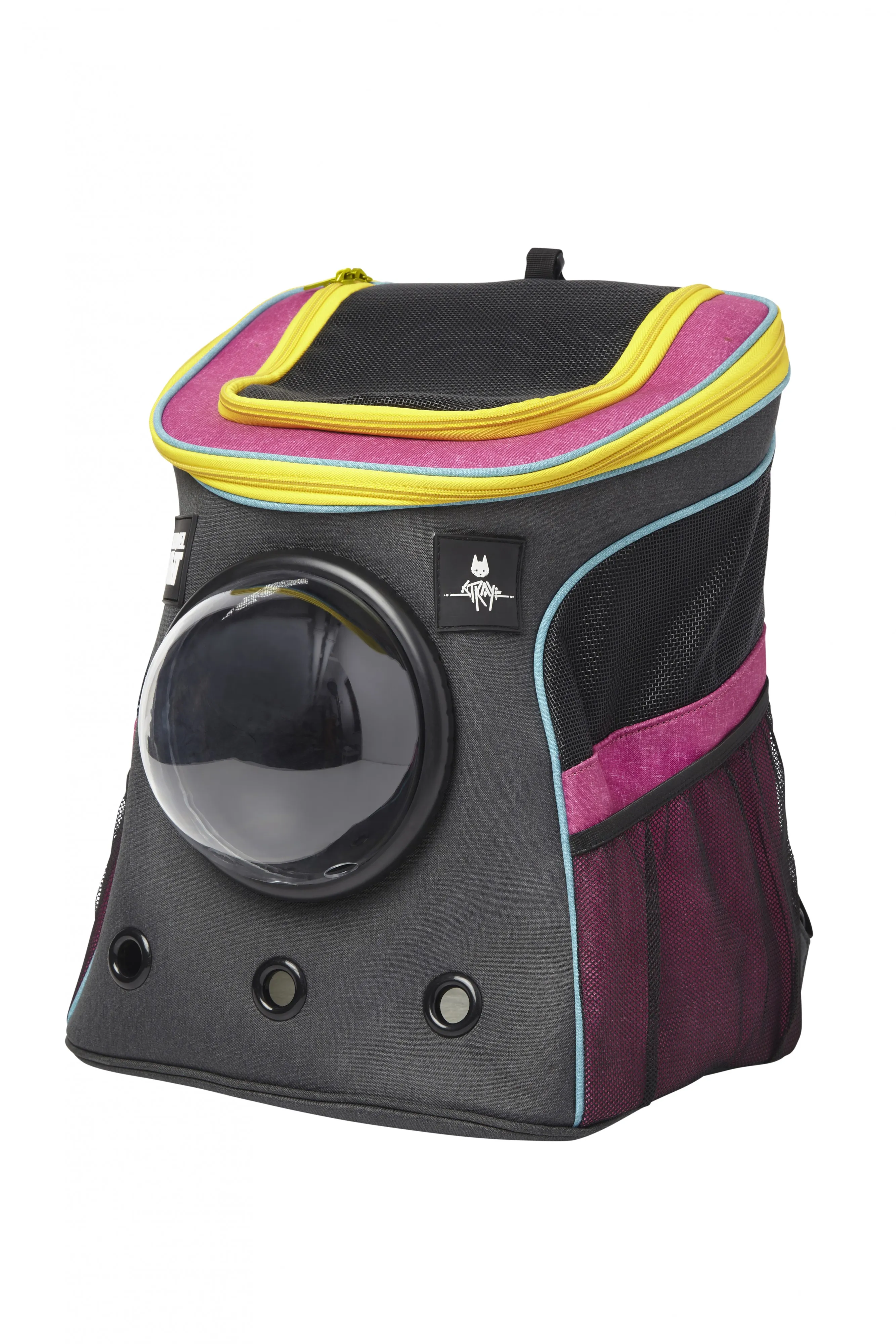 These Stray-Branded Accessories Let You Transport Your Cat With Futuristic Flair 