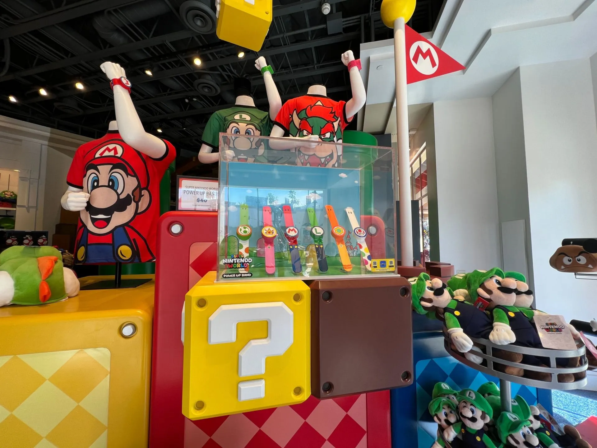 A Photo Tour Of Universal Studios Hollywood's Super Nintendo World