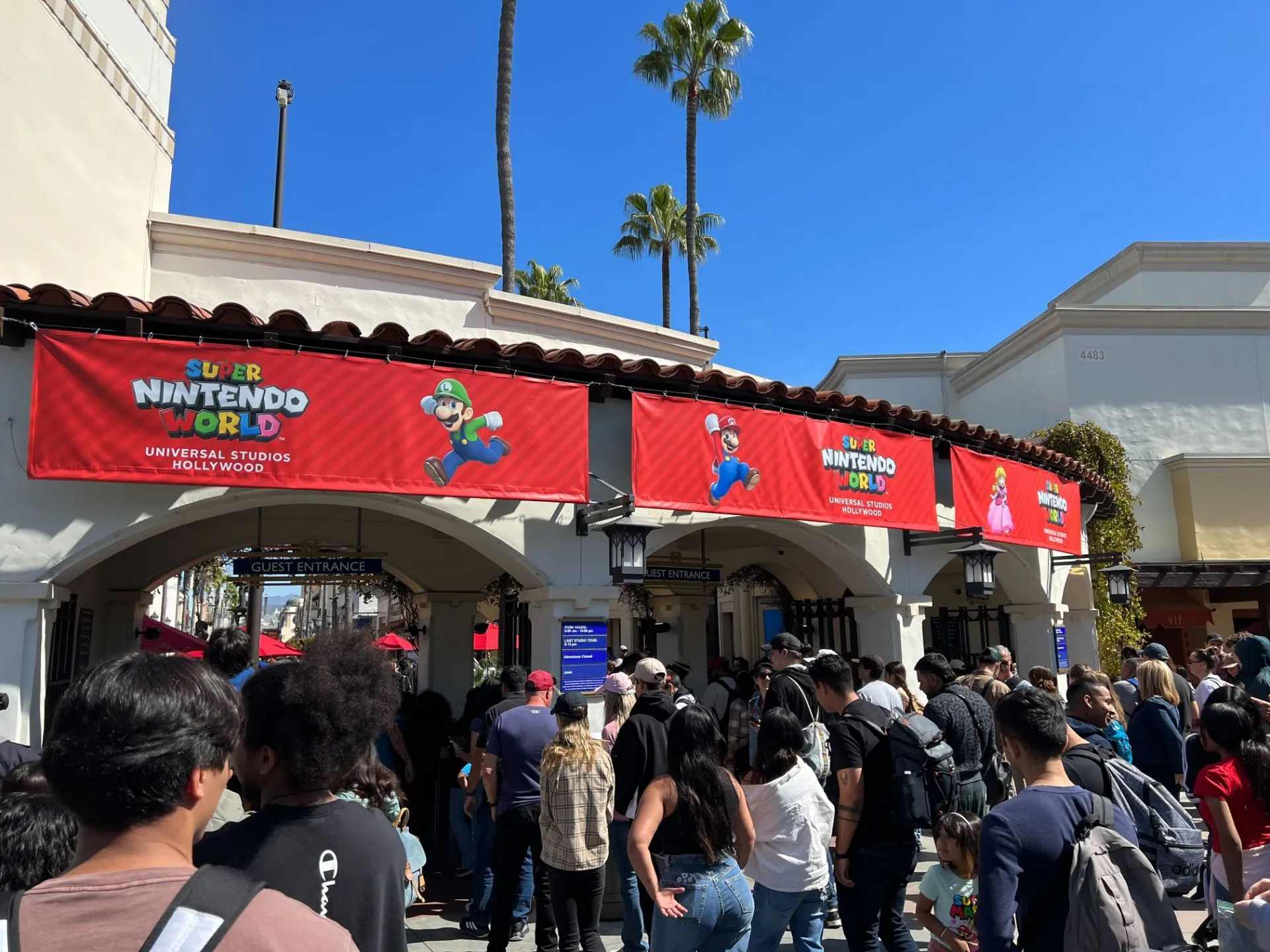 A Photo Tour Of Universal Studios Hollywood's Super Nintendo World