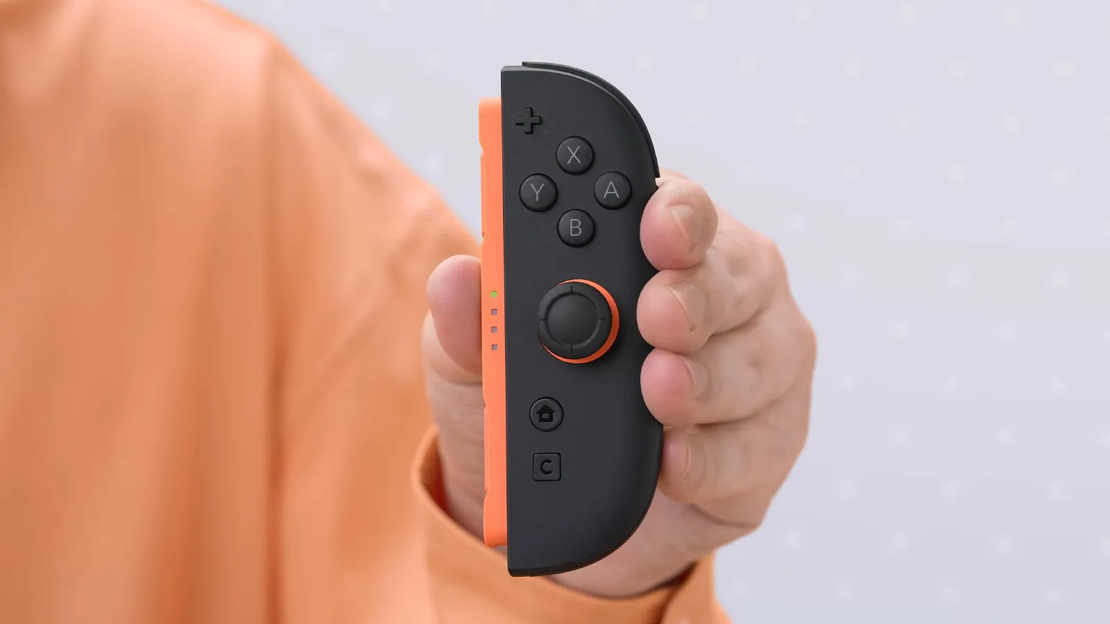 We Know What The Switch 2 C-Button Does: Nintendo Reveals GameChat
