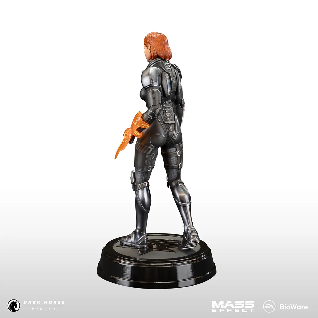 Exclusive – Dark Horse Reveals New Mass Effect Commander Shepard Statues