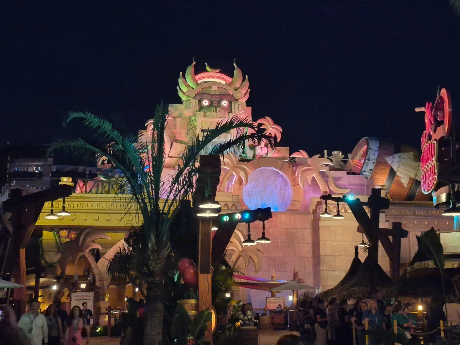 Donkey Kong Country Has The Best Attraction In Super Nintendo World 