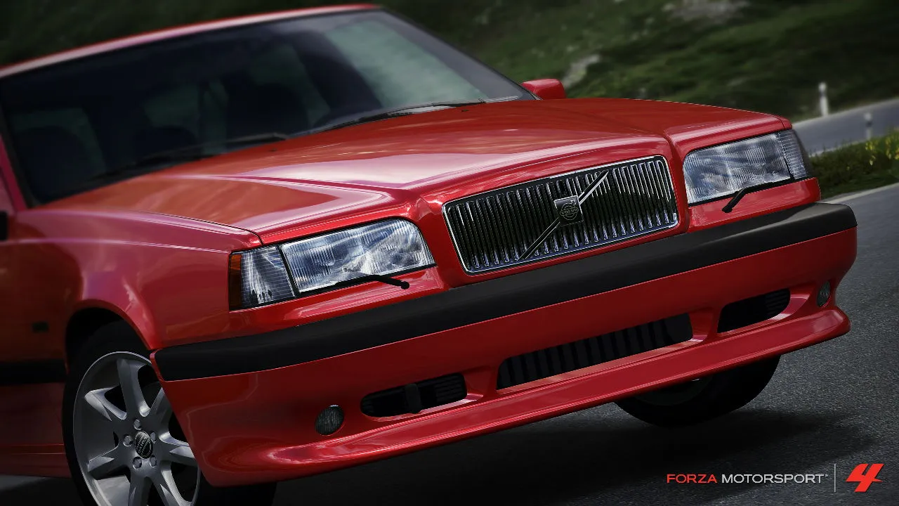 Meet Forza 4's Alpinestars