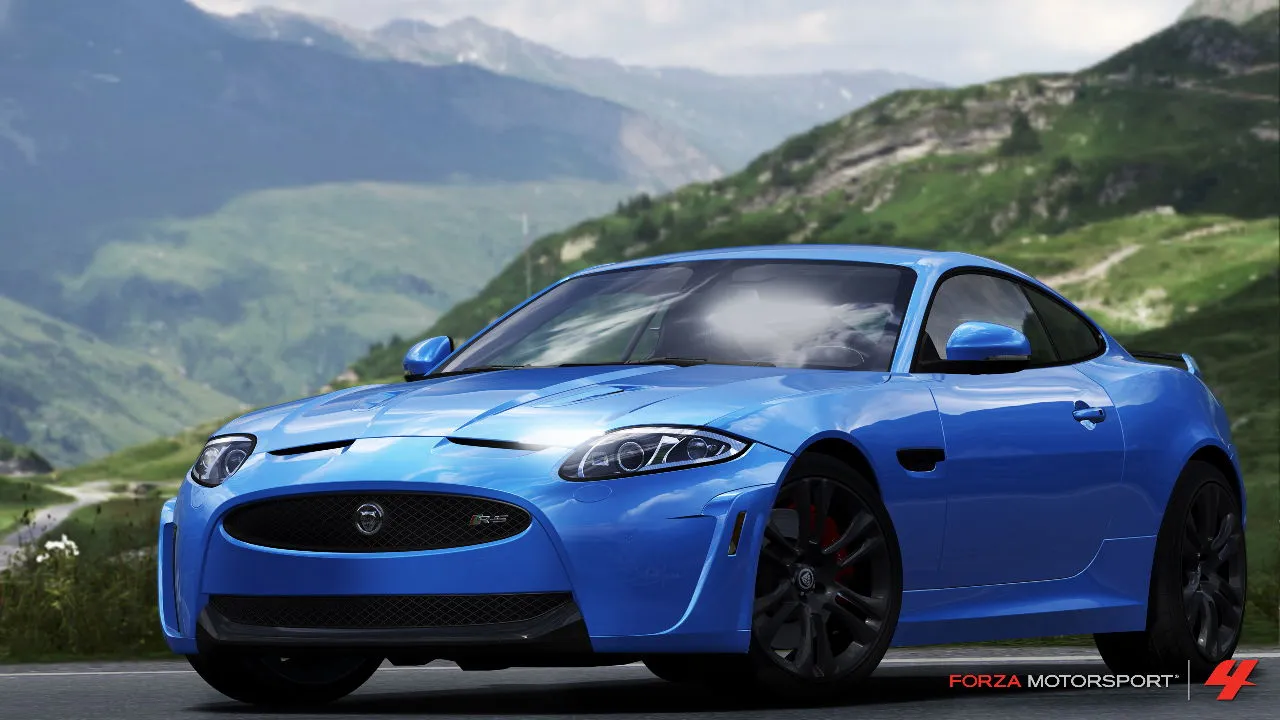 Meet Forza 4's Alpinestars