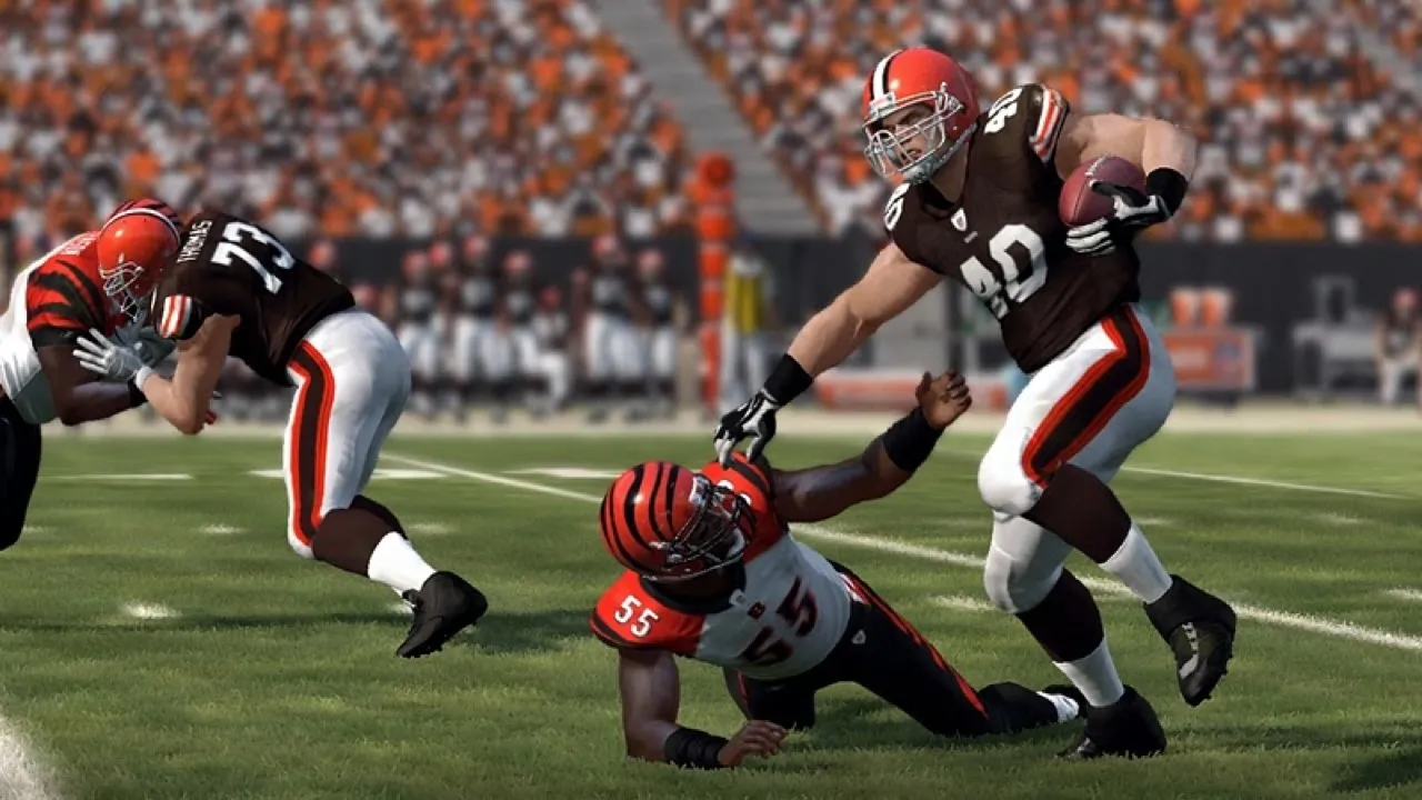 Madden NFL 12: Player Association