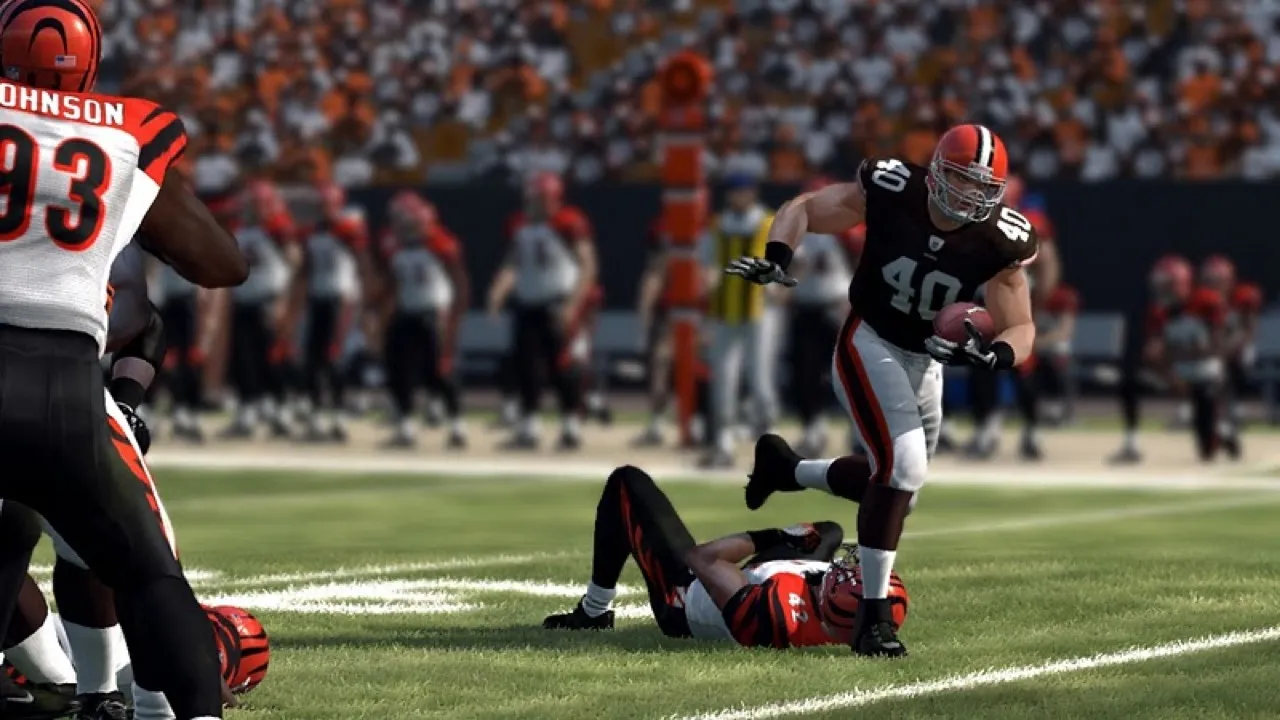 Madden NFL 12: Player Association