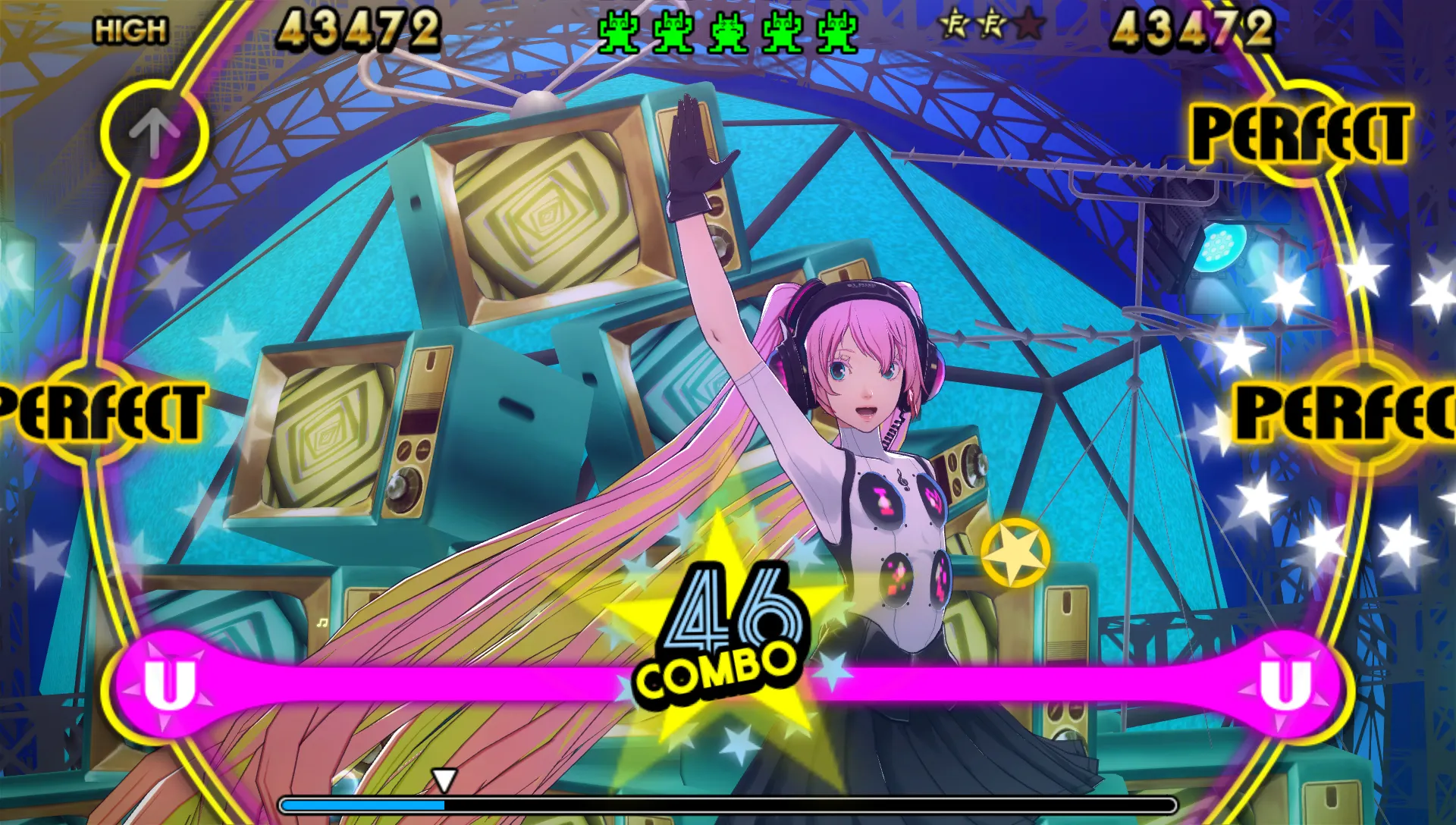Hatsune Miku Brings The Power Of Vocaloids