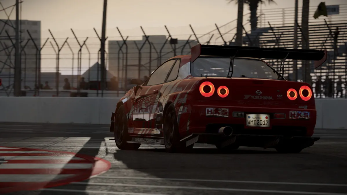 Pursuing Its Own Racing Line