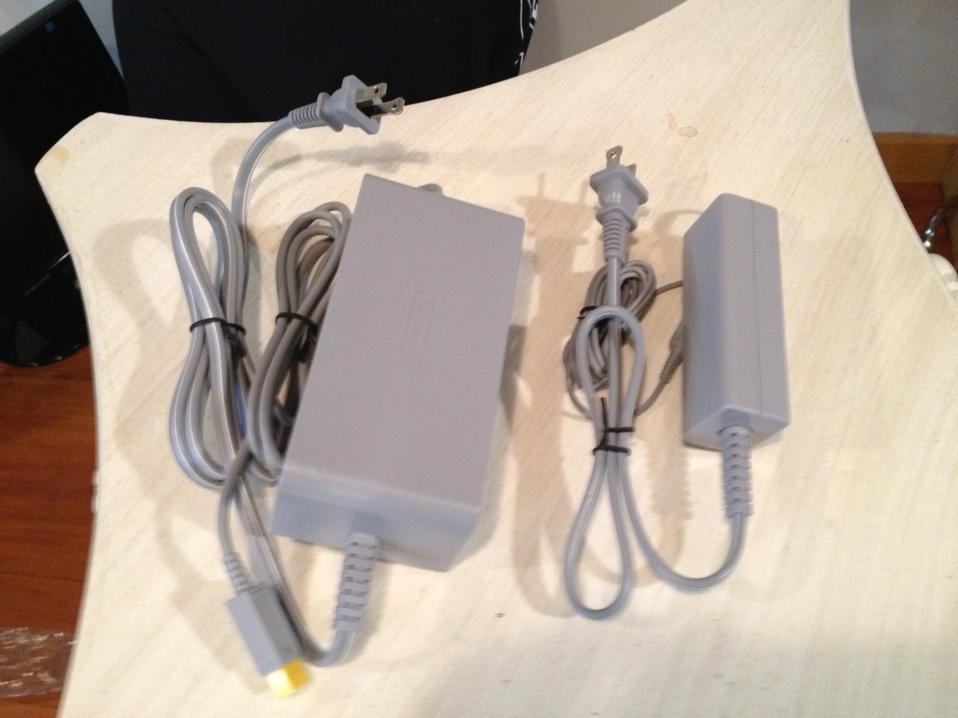 Nintendo Wii U Unboxing