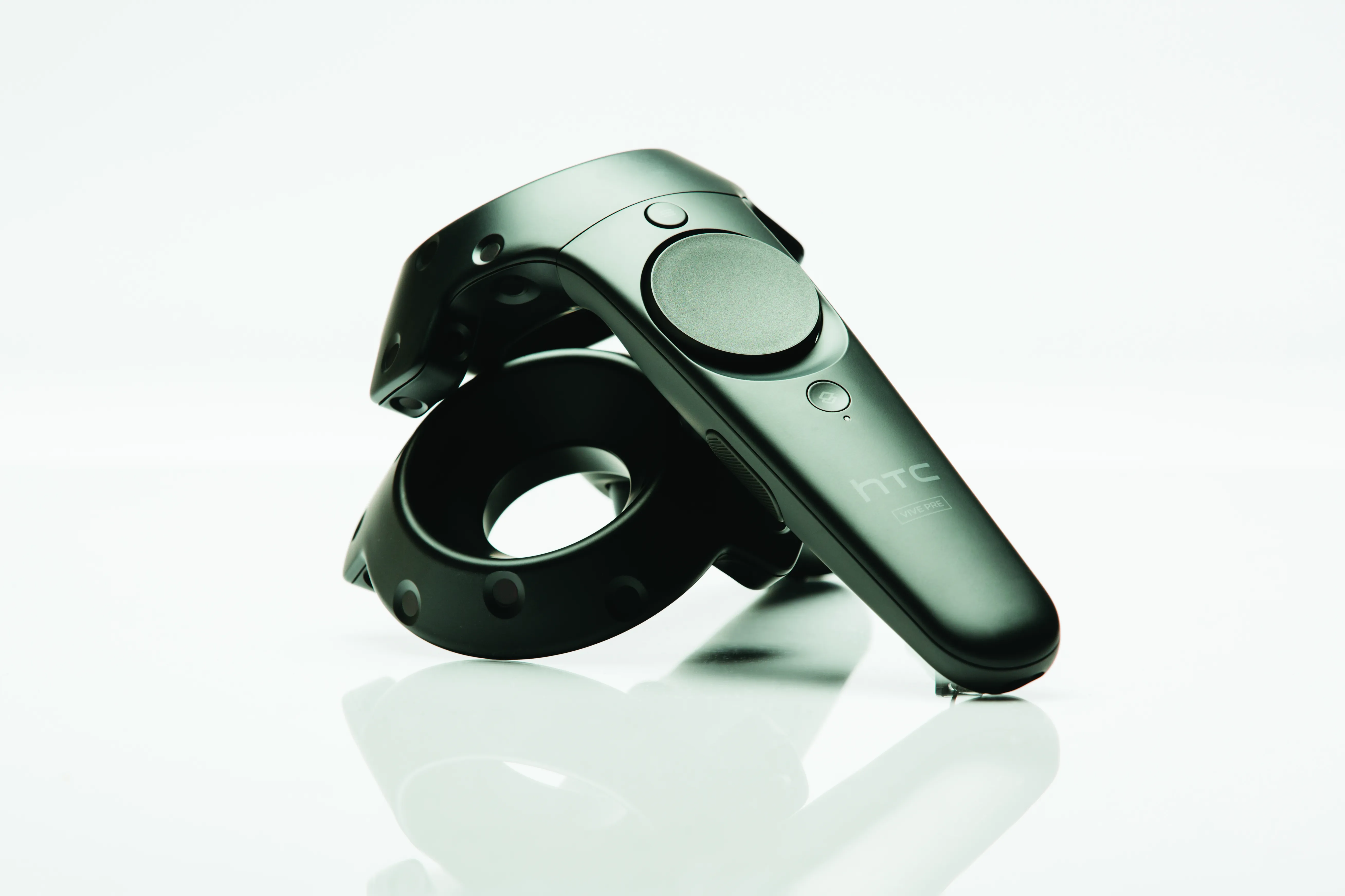 HTC Announces Second Vive Developer Kit