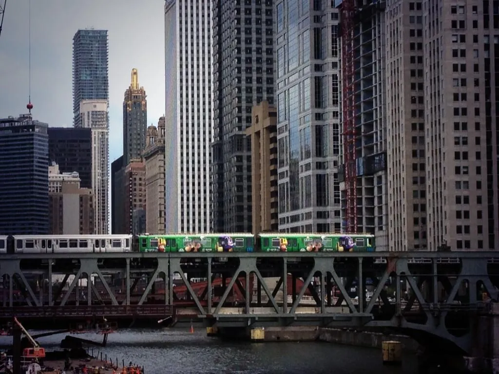 Luigi Paints Chicago Green