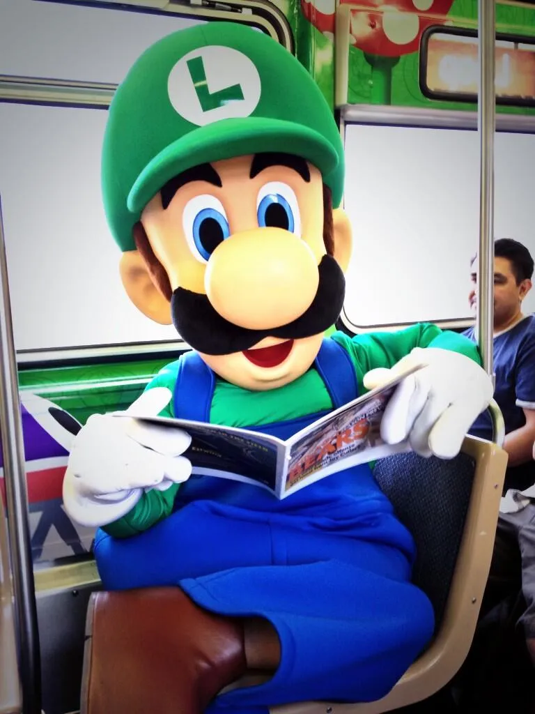 Luigi Paints Chicago Green