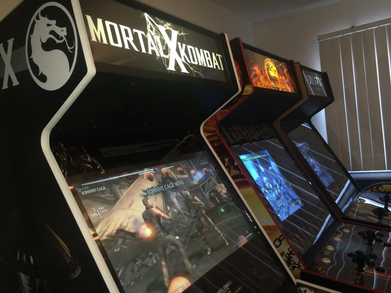 Mortal Kombat X Joins Superfan's Collection Of Custom-Made Arcade Cabinets