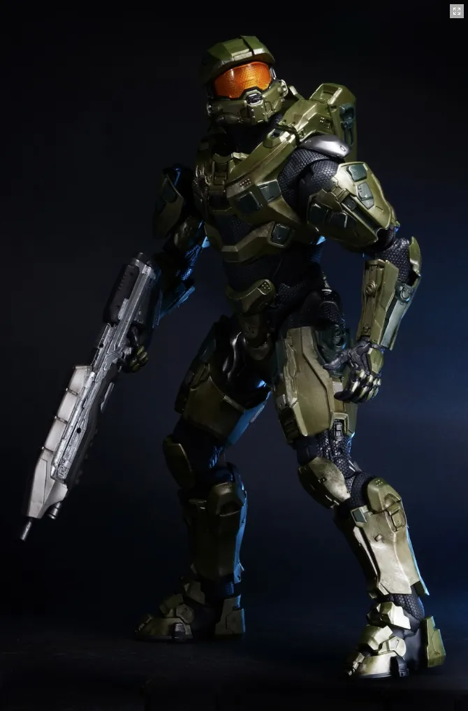 Say Halo To Your First Look At NECA’s Finished Master Chief Figure