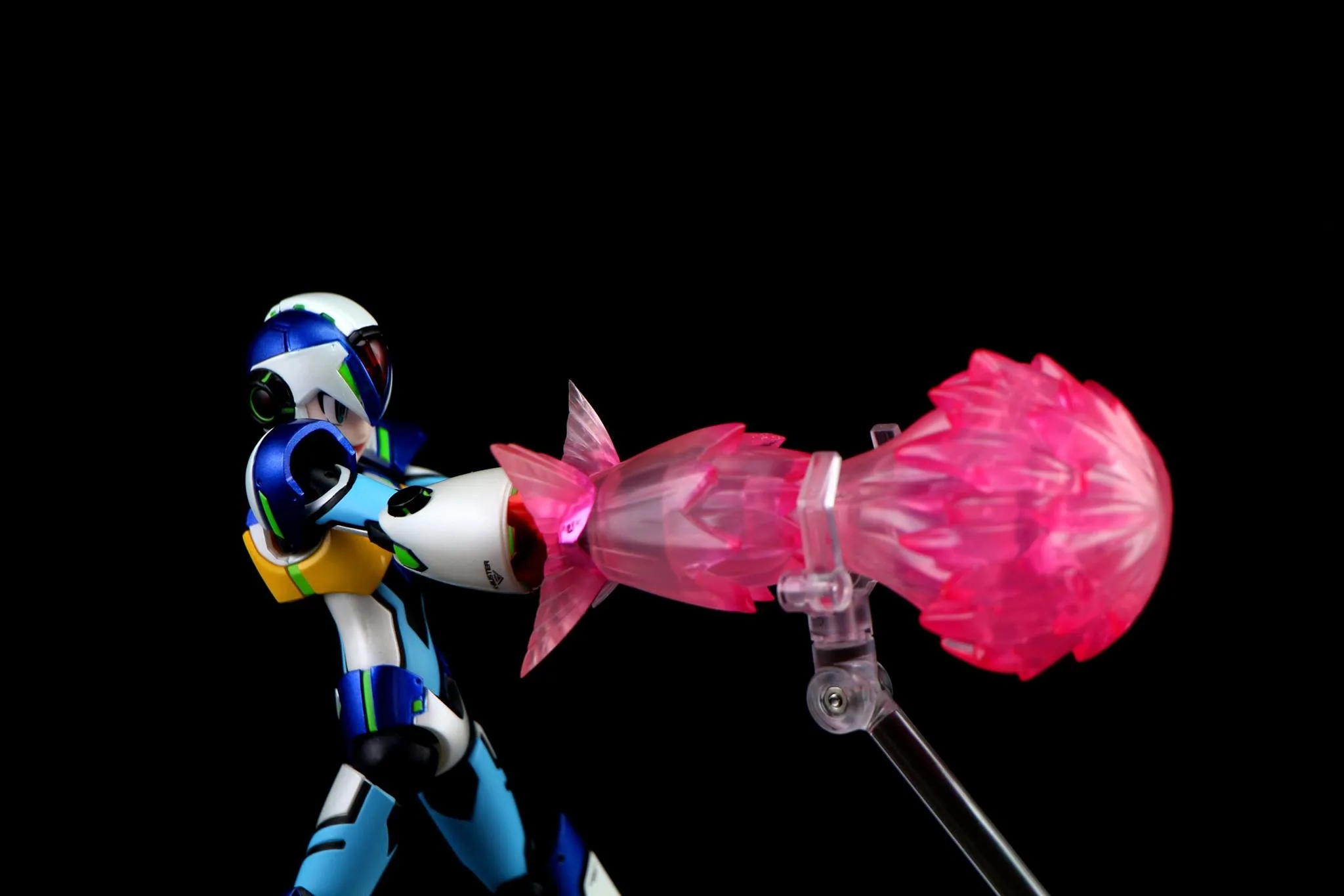 TruForce Collectibles Shows Off Exclusive Mega Man Comic Con Figure 