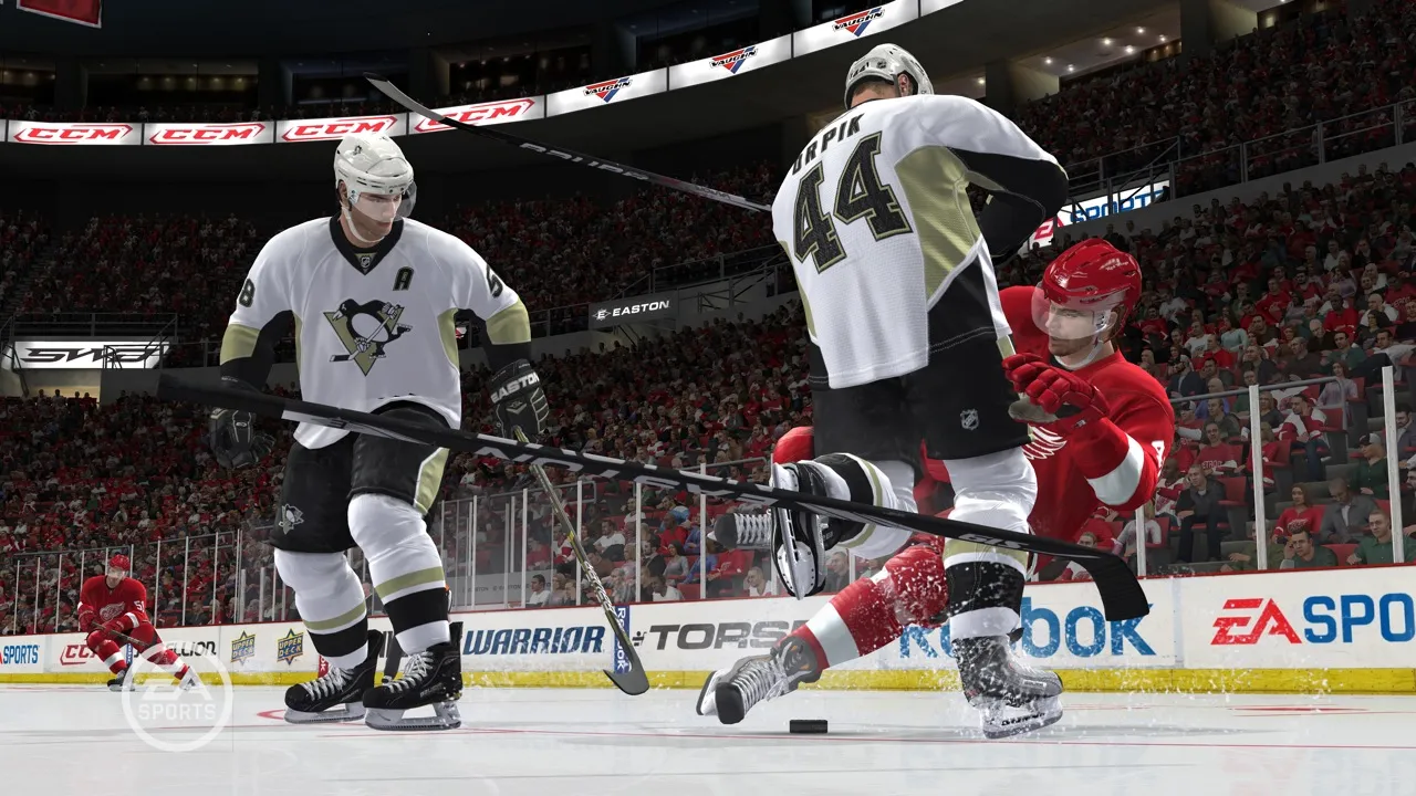 NHL 11 Review: A Star Player Starts To Show Some Flaws