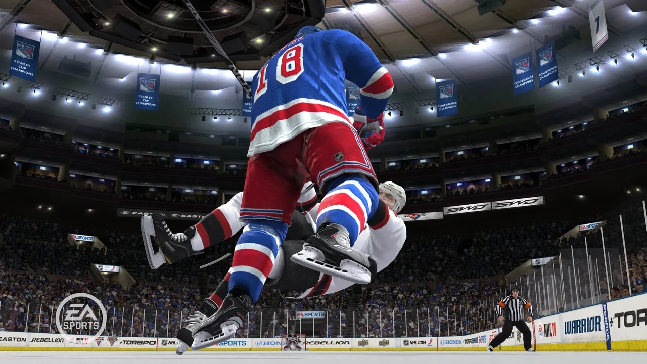 NHL 11 Review: A Star Player Starts To Show Some Flaws