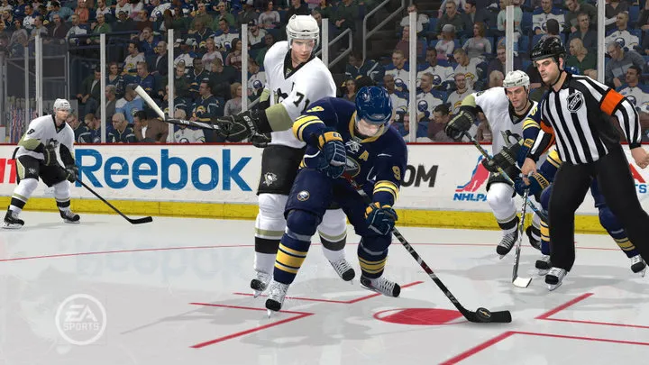 NHL 11 Review: A Star Player Starts To Show Some Flaws