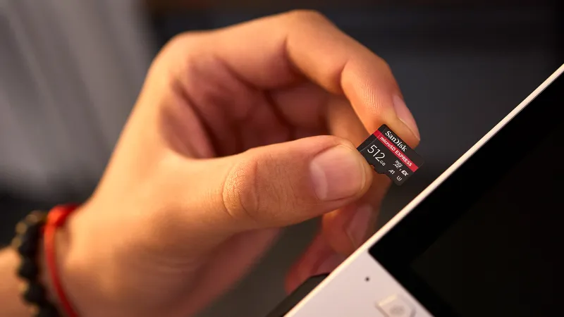 Holiday Gifts from Sandisk